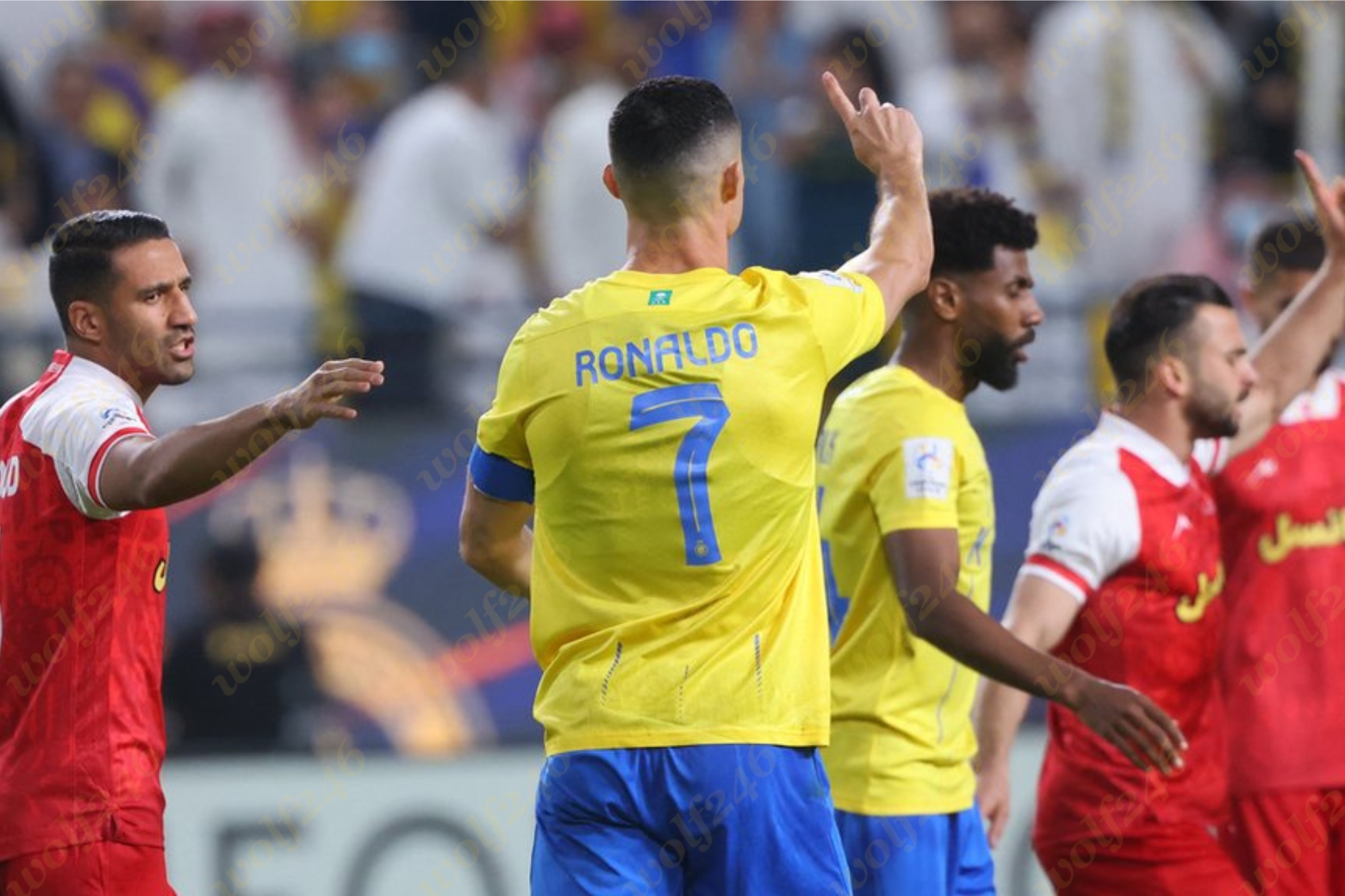 wolf246.co Cristiano ​Ronaldo បានបញ្ចុះបញ្ចូលអាជ្ញាកណ្តាលមិនឱ្យផ្តល់បាល់ពិន័យ​11​ម៉ែត្រដល់រូបគេ