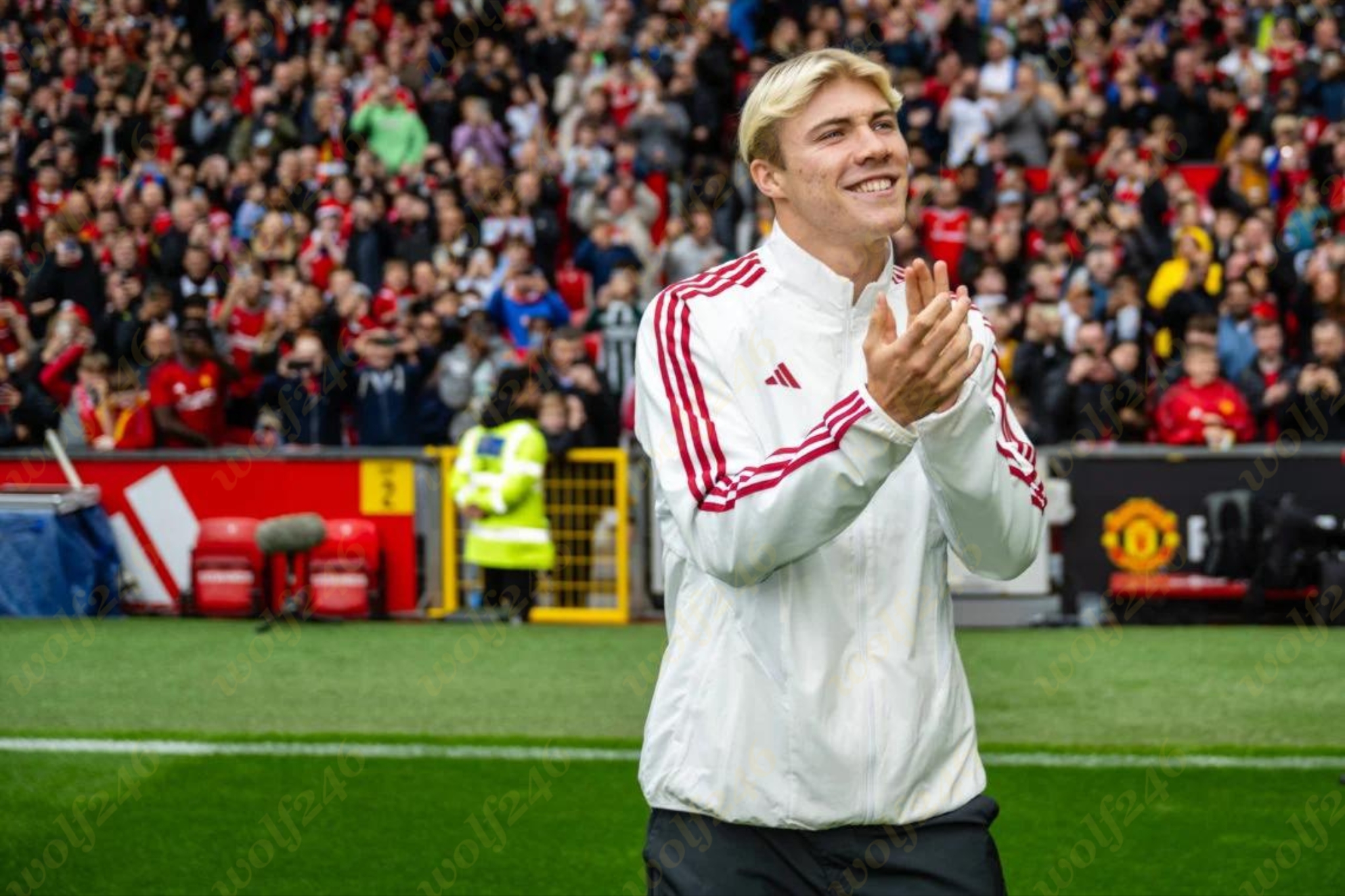 wolf246.co តារាឆ្នើមម្នាក់របស់​ Man Utd នឹងវិលមកក្នុងការប្រកួតទល់​ Liverpool