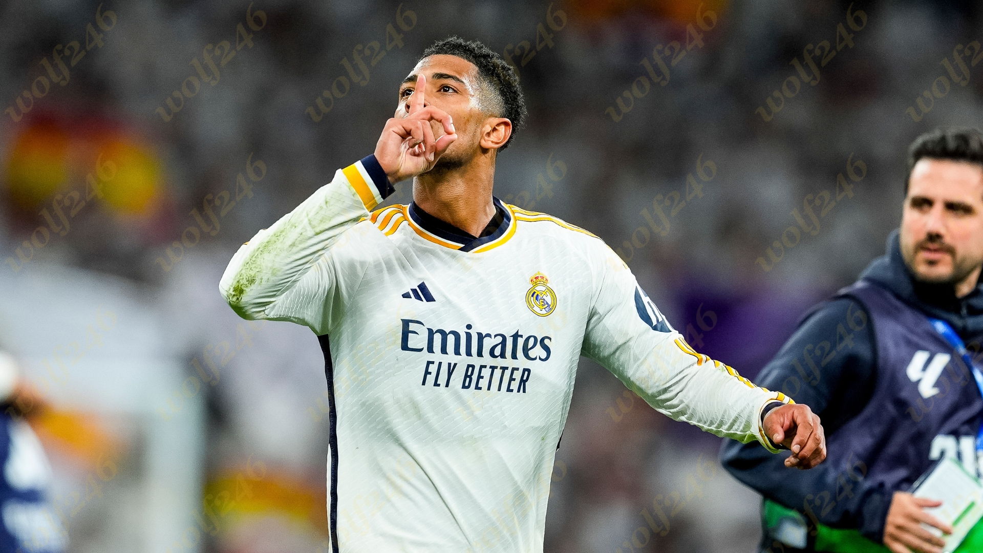 wolf246.co Bellingham បានសម្លឹងឃើញការឈ្នះពានចំនួន ៣ សម្រាប់ Real Madrid ក្នុងរដូវកាលនេះ