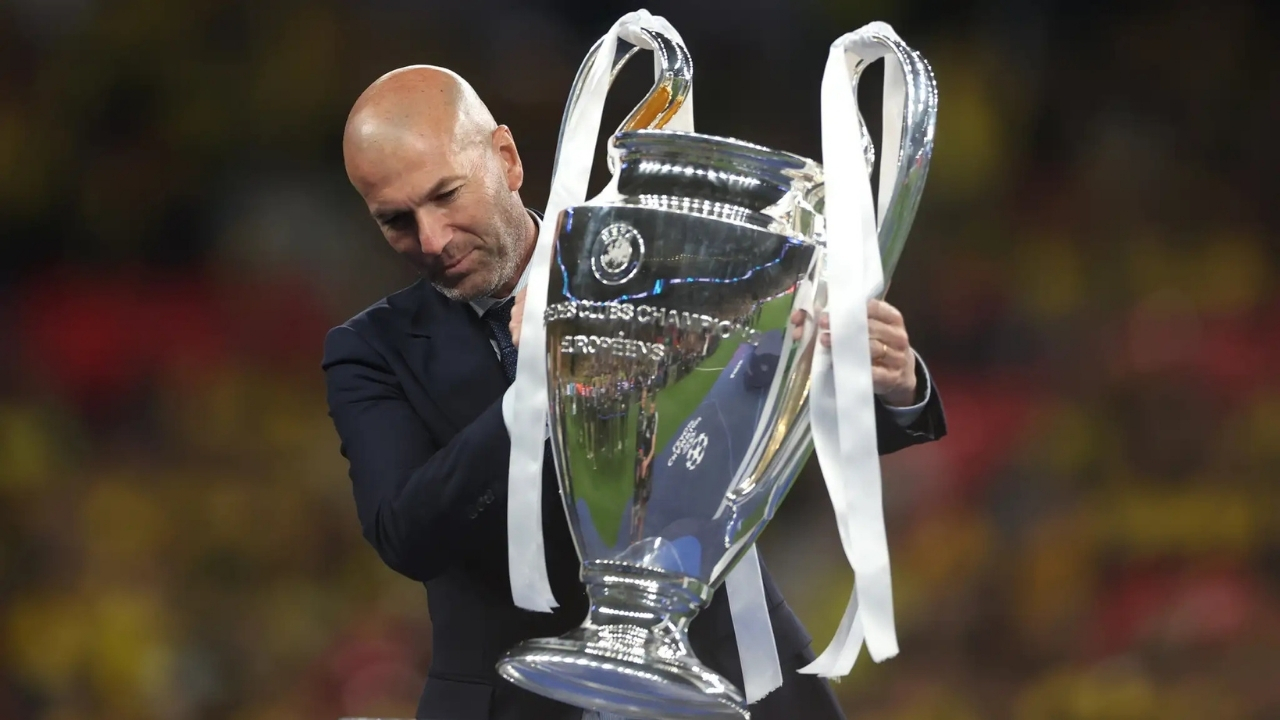 wolf246.co Zinedine Zidane បង្ហាញអាថ៌កំបាំងនៃភាពជោគជ័យនៅ Real Madrid បន្ទាប់ពី Xabi Alonso ត្រូវបានបណ្តេញចេញ