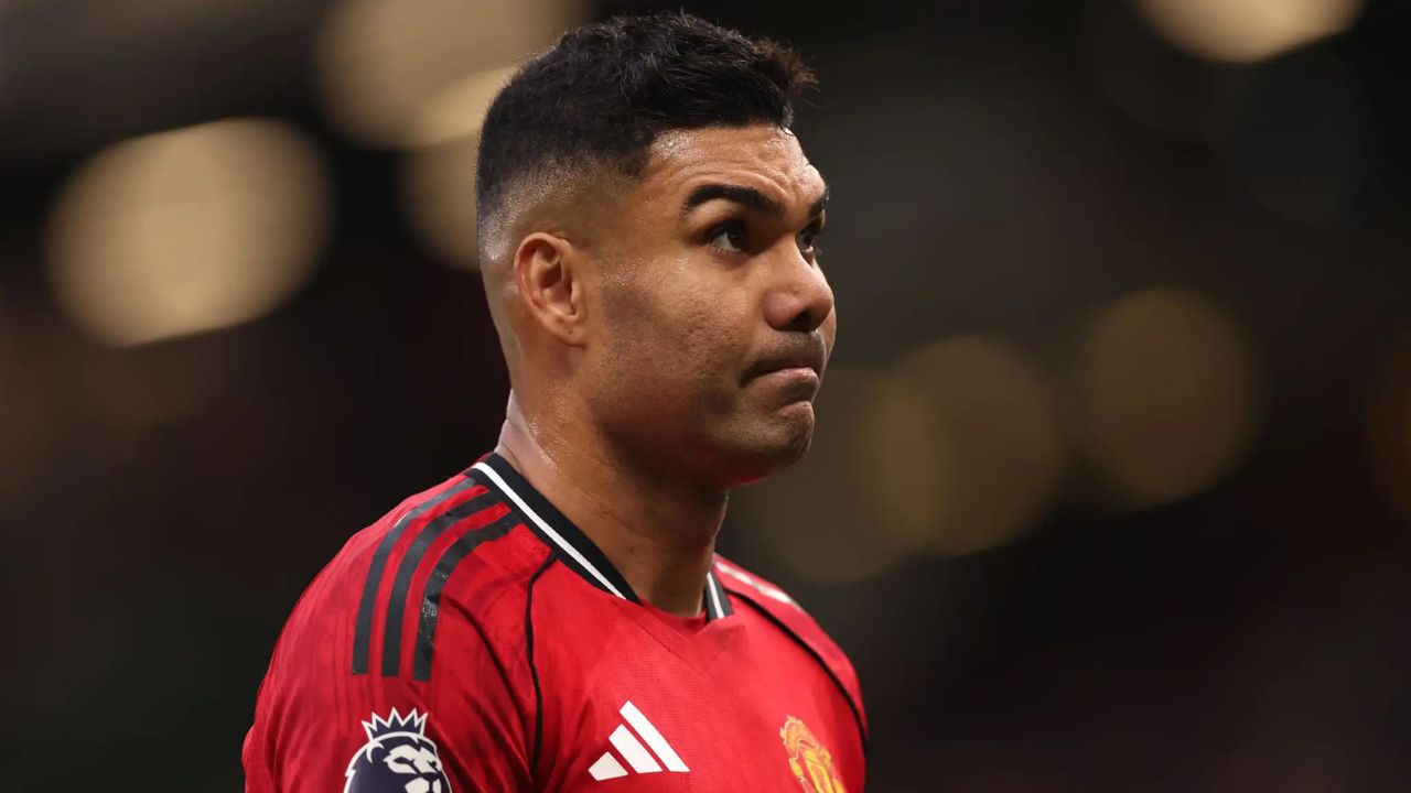 wolf246.co ខ្សែបម្រើ Man Utd ត្រៀមតាមដាន Casemiro ចាកចេញពីក្លឹប ខណៈមានការចាប់អារម្មណ៍ពី Serie A