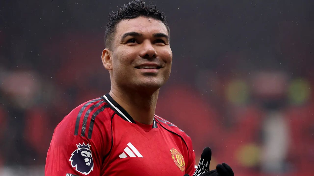 wolf246.co តើ Casemiro អាចនៅបន្តជាមួយ Man Utd ទៀតទេ? អតីតកីឡាករ Kleberson គាំទ្រឱ្យមេដឹកនាំ Roy Keane ធ្វើការប្រែចិត្តធំមួយ